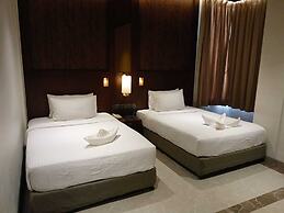 The Golden Tree Hotel