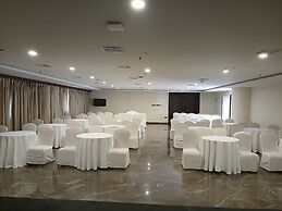 The Golden Tree Hotel
