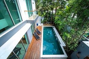 Luxury Teak 4BR Private Pool Villa in Bang Tao