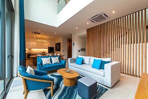 Luxury Teak 4BR Private Pool Villa in Bang Tao