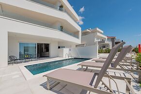 Apartments Twins with private pool