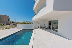 Apartments Twins with private pool