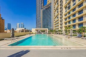 Celestial & Curated 1BR @ Downtown Dubai