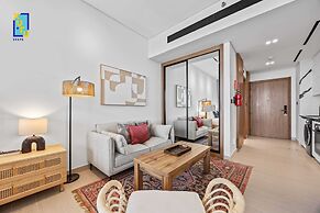 Timeless & Textured Studio w/ Jacuzzi Trillionaire