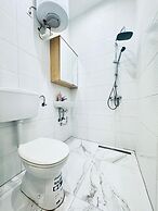 Elegant Five Bedroom Residence Alterlaa