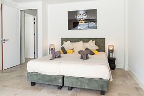 Mambo Beach Holiday Apartments