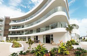 Mambo Beach Holiday Apartments