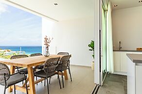 Mambo Beach Holiday Apartments