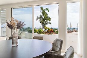Mambo Beach Holiday Apartments