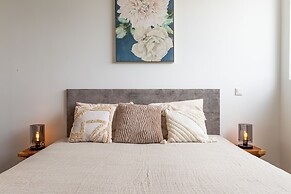Mambo Beach Holiday Apartments