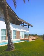 HOP Aloha Beachfront House With Direct Access