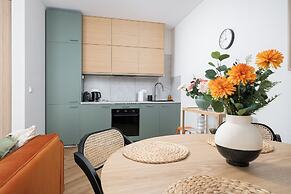 RentPlanet - przy Dworcu Centralnym
