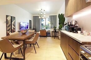 1BR with Beach Access La cote La mer