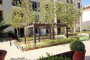 1BR with Beach Access La cote La mer