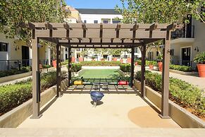 1BR with Beach Access La cote La mer