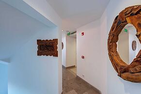 Meis Exclusive Hotel