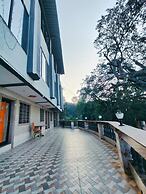 Hotel Panchgani Crown