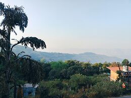 Hotel Panchgani Crown
