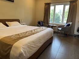 Beyond Inn Hotels & Resorts ECR
