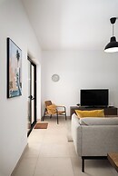 Large Home with Private Garden