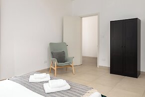 Large Home with Private Garden
