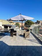 Luxar Suites & Apartments