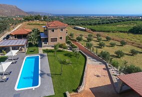 Luxurious Villa David