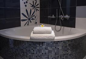 Luxurious Villa David