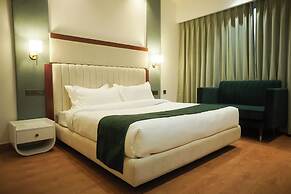 Hotel Pacific Primee