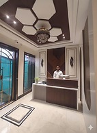 Hotel Golden Suites Amritsar