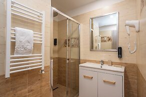 Hotel Liad