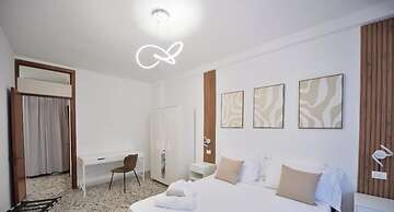 Paradise Rooms
