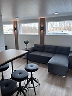 Kot apartment