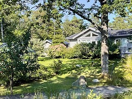 6 Person Holiday Home in Stromstad