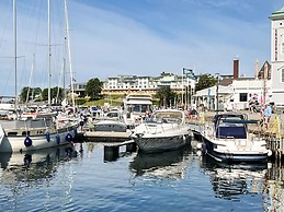 6 Person Holiday Home in Stromstad
