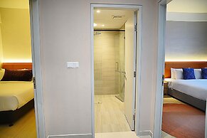 Wyndham Grand I-City