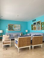 Apt w 2BR Ocean View Jacuzzi in Sotogrande
