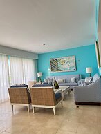 Apt w 2BR Ocean View Jacuzzi in Sotogrande