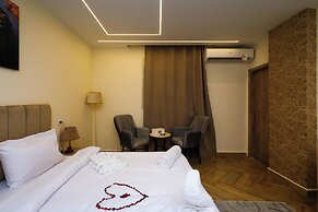 Mazaya Pyramids View Inn
