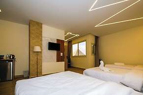 Mazaya Pyramids View Inn