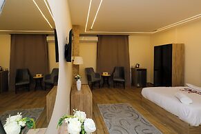 Mazaya Pyramids View Inn