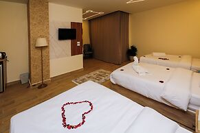Mazaya Pyramids View Inn