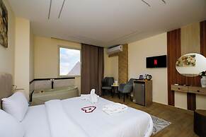 Mazaya Pyramids View Inn