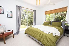 Honeybird Hideaway