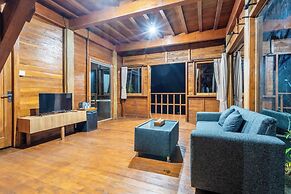 Ngetis Sidemen Villa & Retreat
