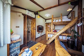 Xiangxi Dreamweaver Inn