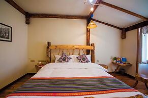 Xiangxi Dreamweaver Inn