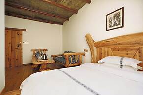 Xiangxi Dreamweaver Inn