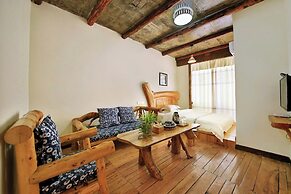 Xiangxi Dreamweaver Inn