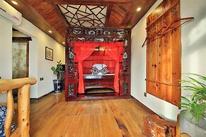 Xiangxi Dreamweaver Inn